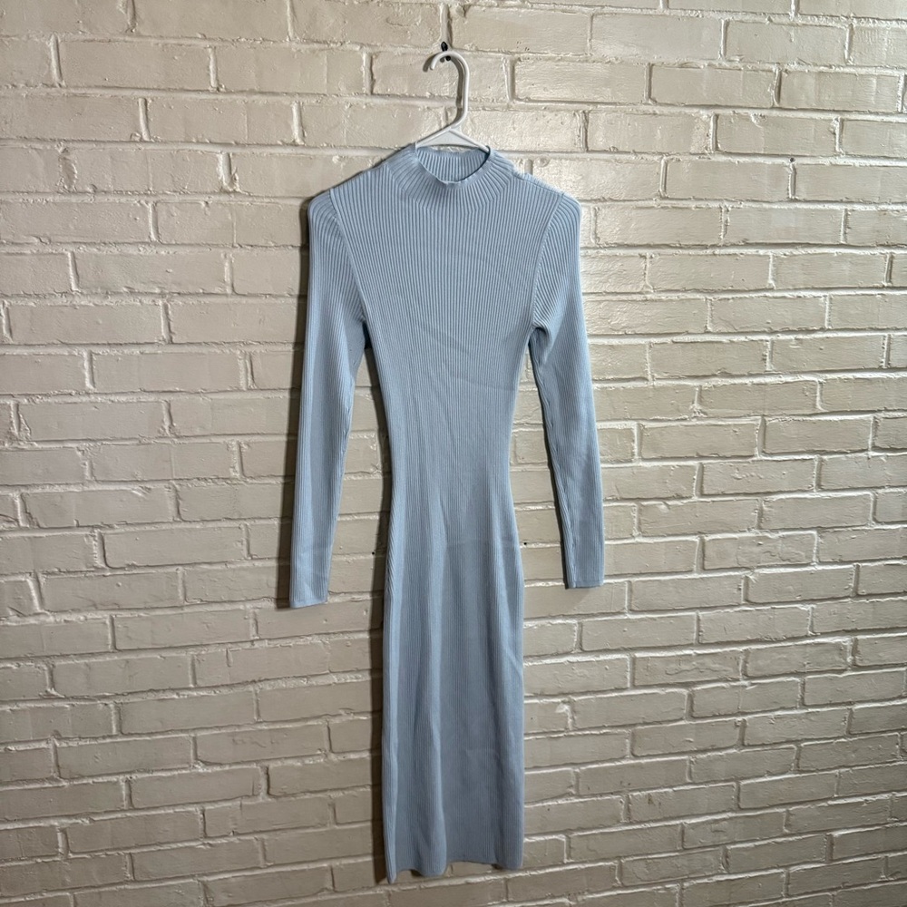 Babaton Dress - Picture 2 of 3